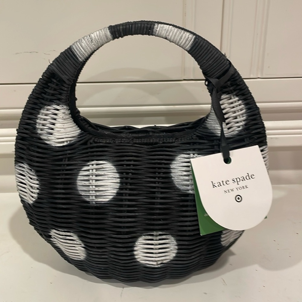 NWT Kate Spade x Target Collab Polka Dot Wicker Crescent Bag NWT 💯